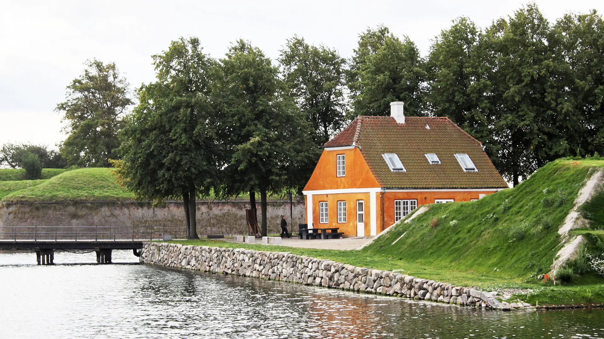 Brohuset